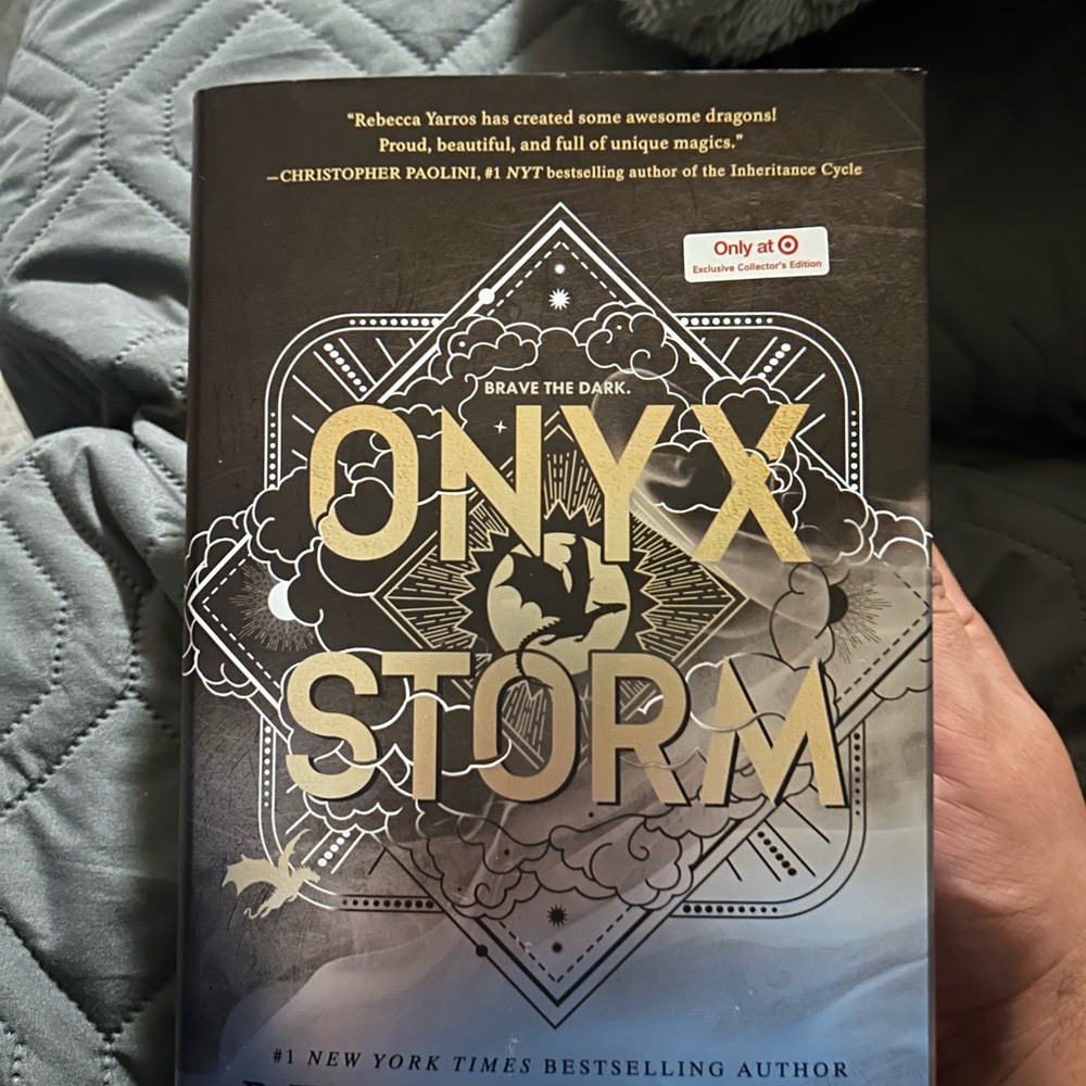 Onyx Storm Target hardcover exclusive edition by Rebecca yarros ships same day!